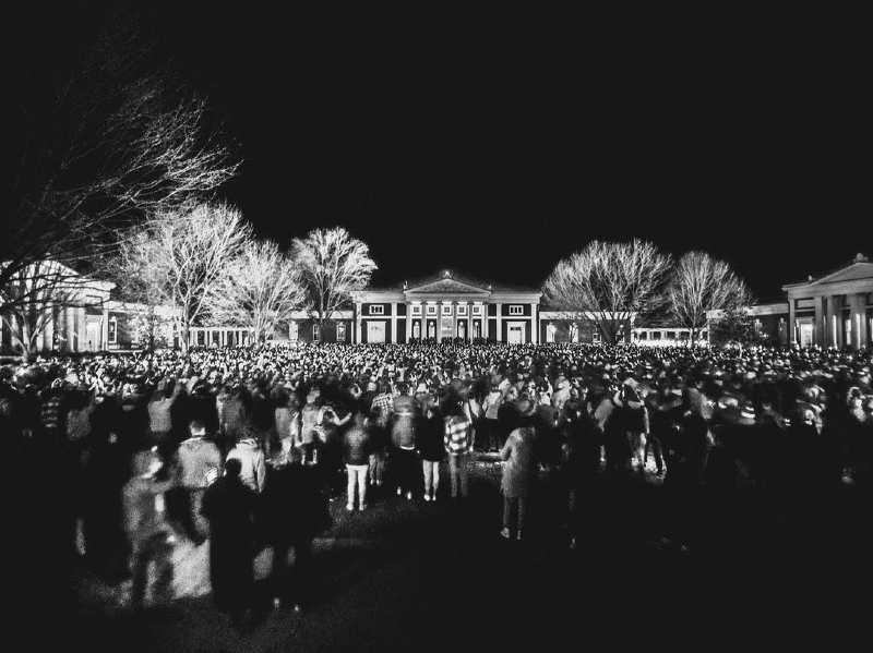 Vigil on the Lawn Photo Credit to @ezeamosphotography
